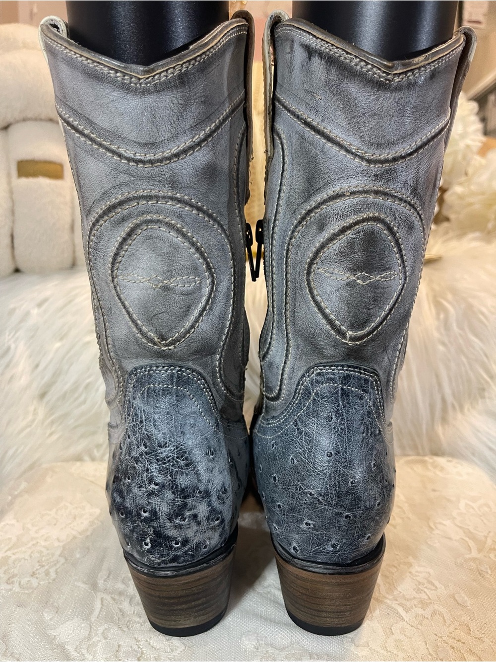 Freebird Warrick Exotic Leather Boots in Ice Ostrich Multi Colorway MSRP$525 - Picture 4 of 9